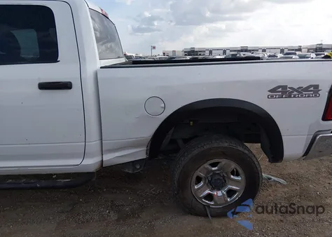 2018 Ram 2500 Tradesman 4X4 6'4 Box from USA, damaged, VIN 3C6UR5CJ3JG257182